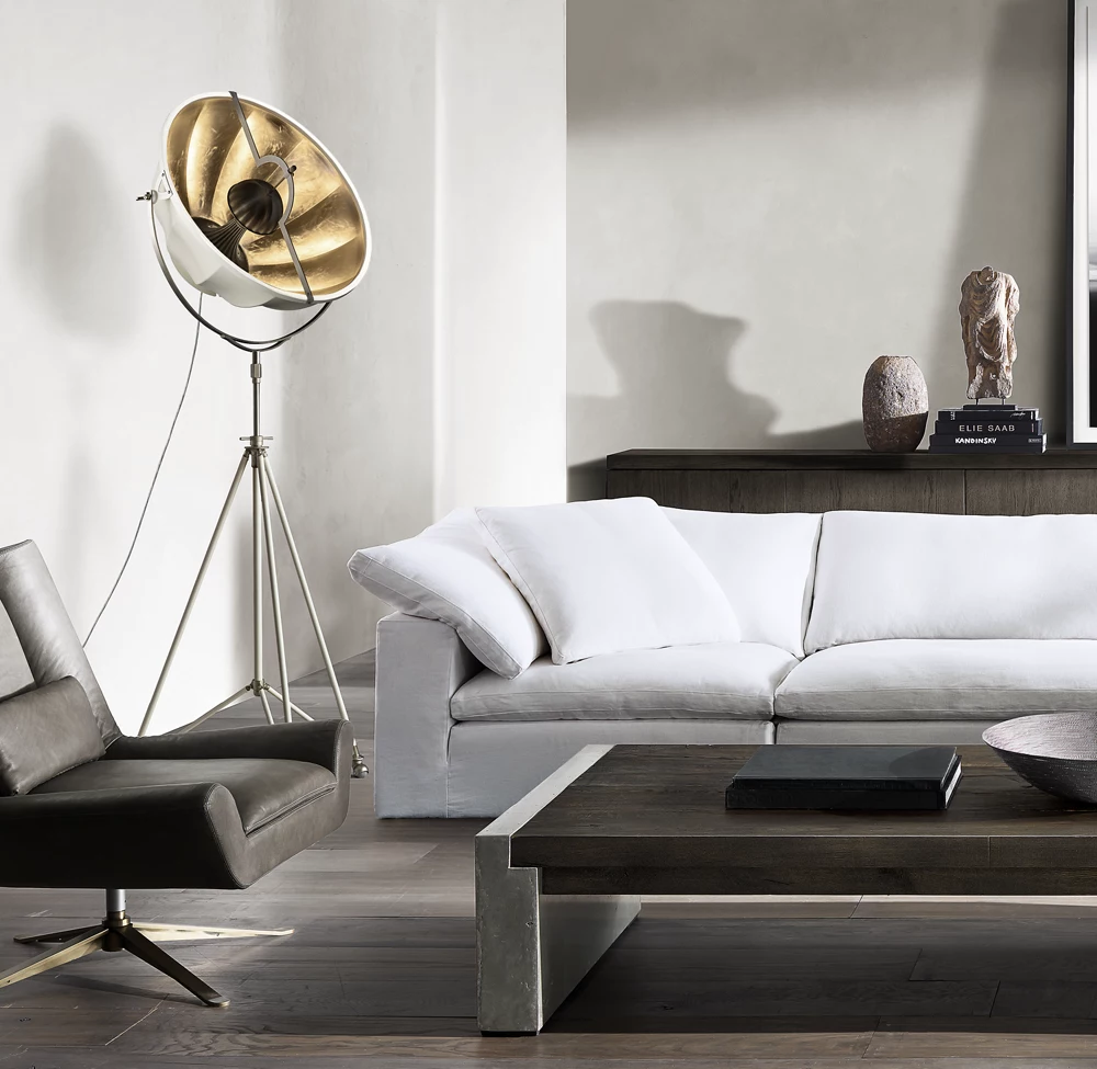 FORTUNY® STUDIO 76 TRIPOD FLOOR LAMP - Image 7