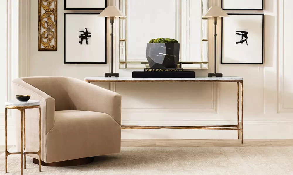 PYRAMID LINEN SHADE TELESCOPING TABLE LAMP - Image 1